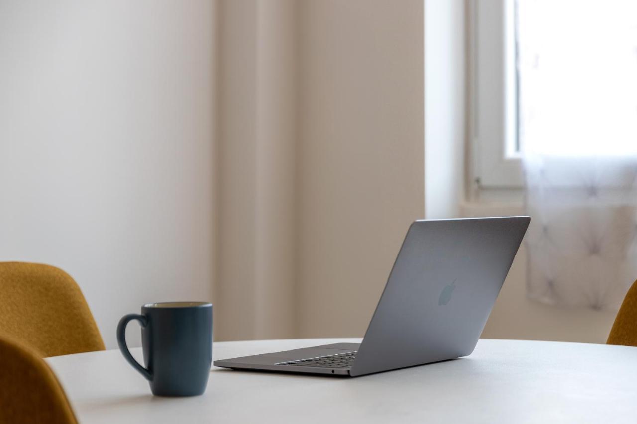 Navigli - Center Modern Suite, Fast Wi-fi & Tram Milano